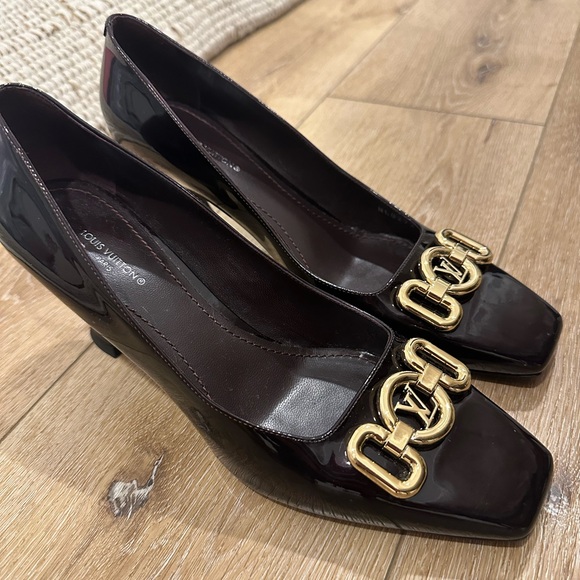 louis vuitton burgundy leather dress Louis Vuitton 'Voltaire' Denim & Burgundy Leather Derby Shoes
